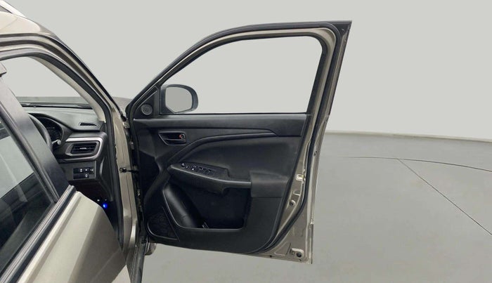 2022 Maruti BREZZA VXI SMART HYBRID, Petrol, Manual, 25,073 km, RHS Front Door