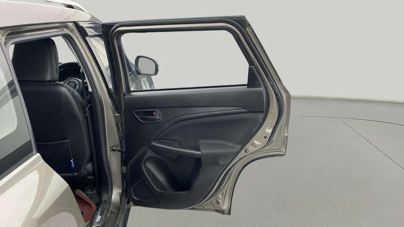 2022 Maruti BREZZA VXI SMART HYBRID, Petrol, Manual, 25,207 km, RHS Rear Door
