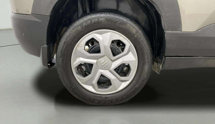 2022 Maruti BREZZA VXI SMART HYBRID, Petrol, Manual, 25,073 km, Right Rear Wheel