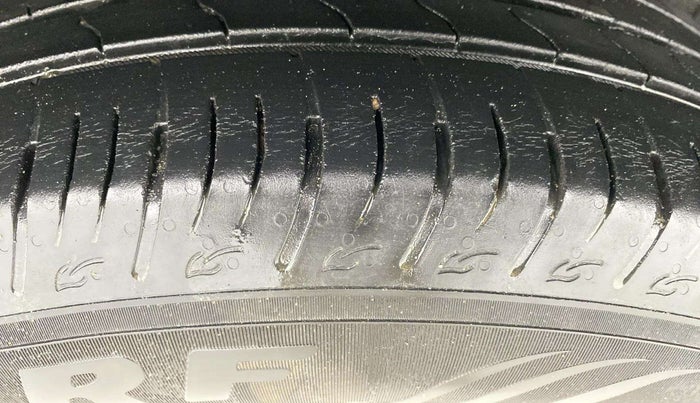 2022 Maruti BREZZA VXI SMART HYBRID, Petrol, Manual, 25,073 km, Right Rear Tyre Tread