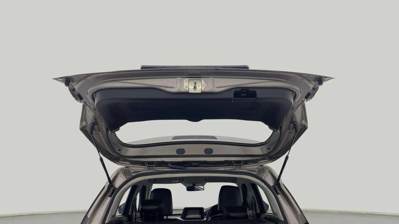 2022 Maruti BREZZA VXI SMART HYBRID, Petrol, Manual, 25,207 km, Boot Door Open