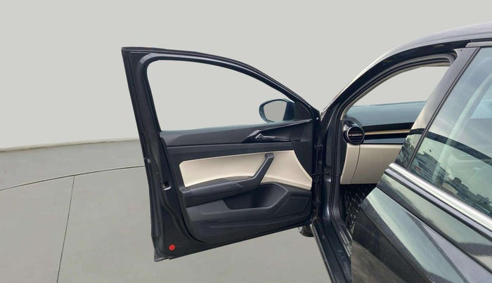 2023 Skoda SLAVIA STYLE 1.0L TSI AT, Petrol, Automatic, 30,580 km, LHS Front Door