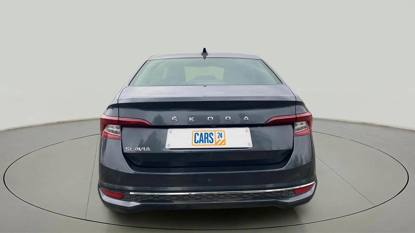 2023 Skoda SLAVIA STYLE 1.0L TSI AT, Petrol, Automatic, 30,639 km, Back/Rear