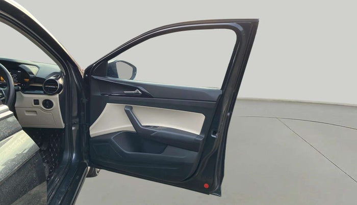 2023 Skoda SLAVIA STYLE 1.0L TSI AT, Petrol, Automatic, 30,580 km, RHS Front Door