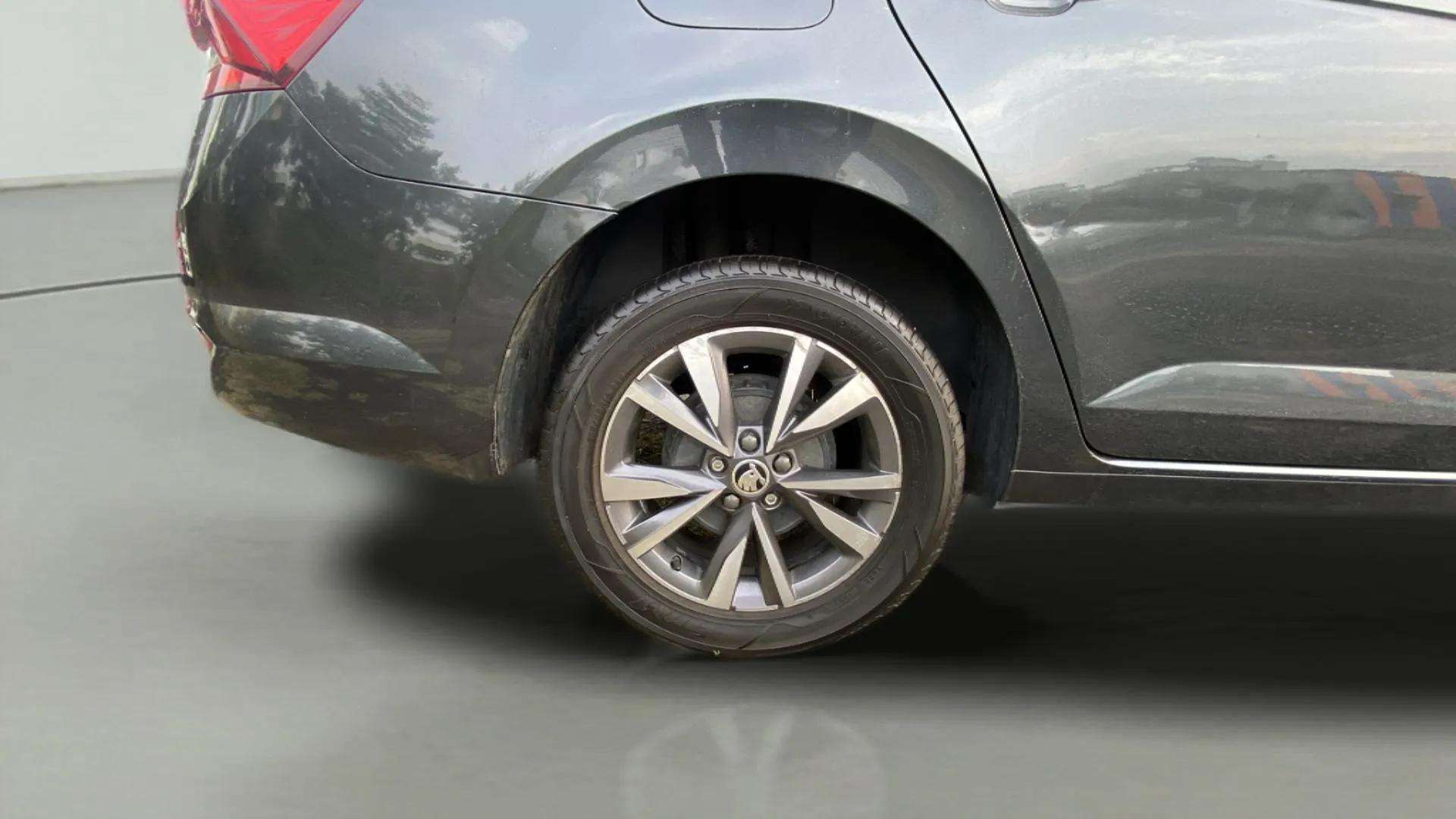 RHS-Rear-Wheel-15