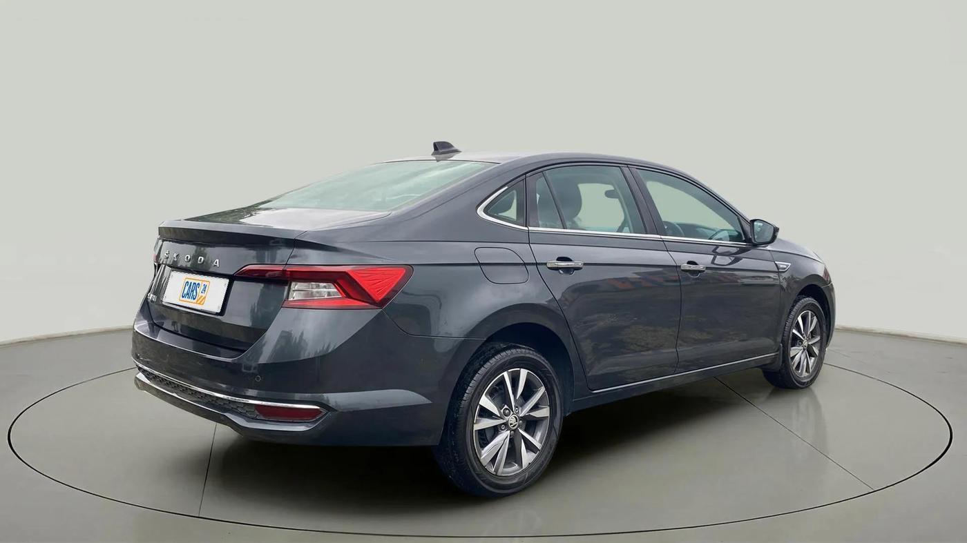 2023 Skoda SLAVIA STYLE 1.0L TSI AT, Petrol, Automatic, 30,639 km, Right Back Diagonal