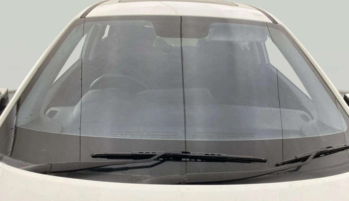 2021 Hyundai NEW I20 ASTA (O) 1.2 MT, Petrol, Manual, 34,138 km, Front Windshield