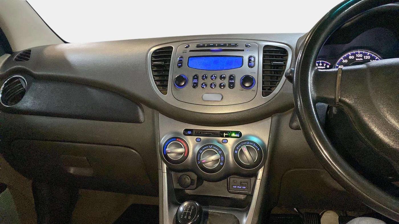 2013 Hyundai i10 SPORTZ 1.2, Petrol, Manual, 43,836 km, Air Conditioner
