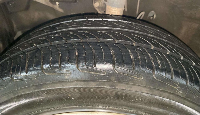 2019 Honda Amaze 1.2L I-VTEC S, CNG, Manual, 51,241 km, Left Front Tyre Tread