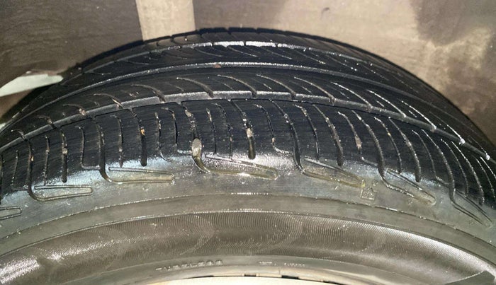 2019 Honda Amaze 1.2L I-VTEC S, CNG, Manual, 51,241 km, Right Rear Tyre Tread