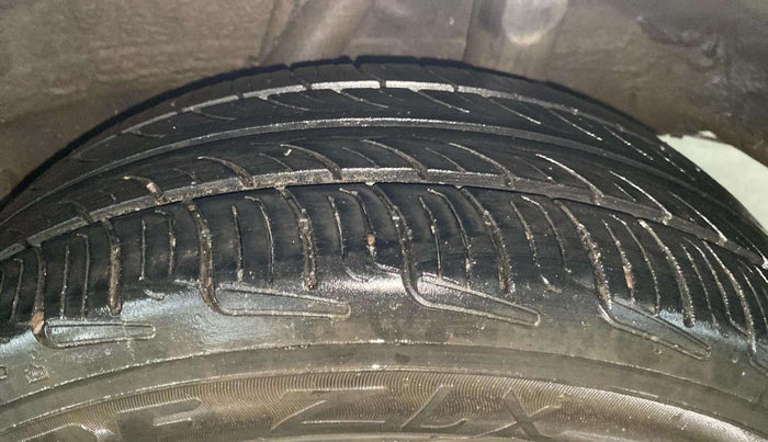 2019 Honda Amaze 1.2L I-VTEC S, CNG, Manual, 51,241 km, Left Rear Tyre Tread