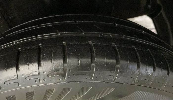 2022 Hyundai AURA S 1.2 CNG, CNG, Manual, 47,438 km, Left Rear Tyre Tread