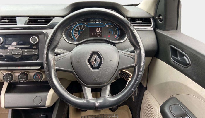 2021 Renault TRIBER RXL MT, Petrol, Manual, 27,855 km, Steering Wheel Close Up
