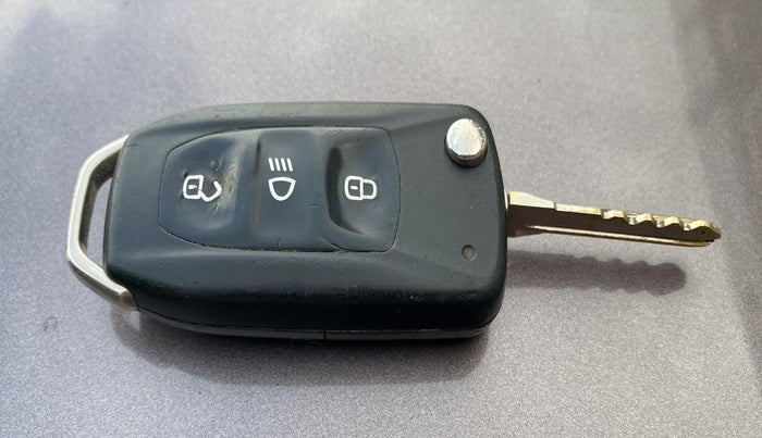 2019 Tata Tiago XZ PETROL, Petrol, Manual, 59,681 km, Key Close Up
