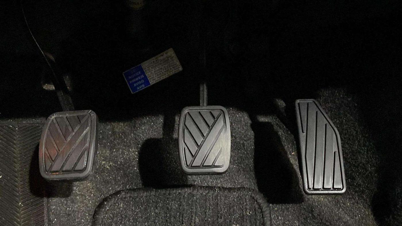 2021 Maruti Baleno ZETA PETROL 1.2, Petrol, Manual, 35,526 km, Pedals