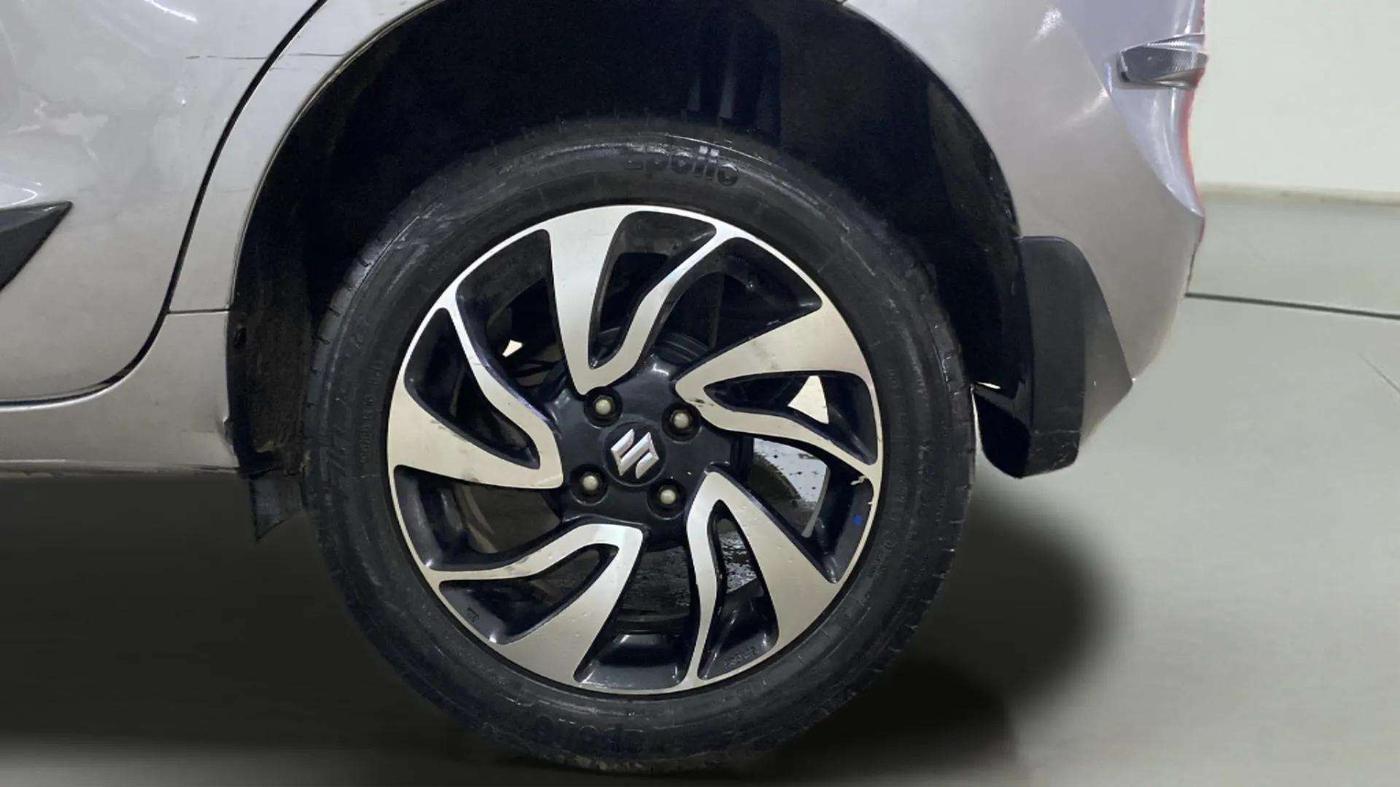 2021 Maruti Baleno ZETA PETROL 1.2, Petrol, Manual, 35,526 km, Left Rear Wheel