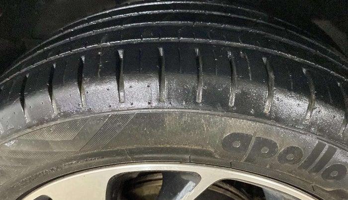 2021 Maruti Baleno ZETA PETROL 1.2, Petrol, Manual, 35,526 km, Left Rear Tyre Tread