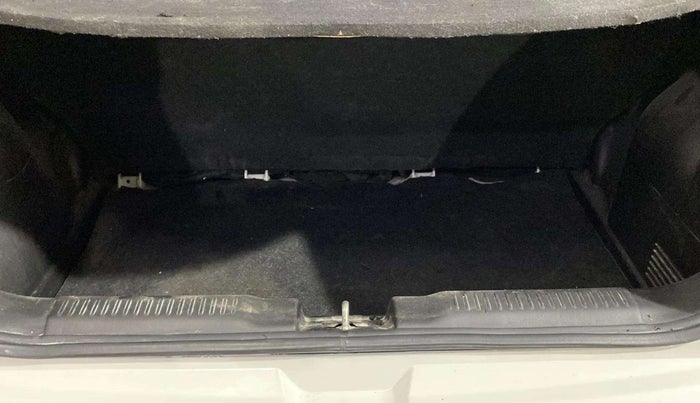 2023 Maruti Swift VXI AMT, Petrol, Automatic, 23,931 km, Boot Open Zoomed View