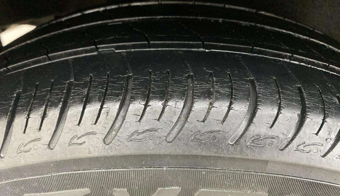 2019 Maruti Baleno DELTA PETROL 1.2, Petrol, Manual, 59,700 km, Right Rear Tyre Tread