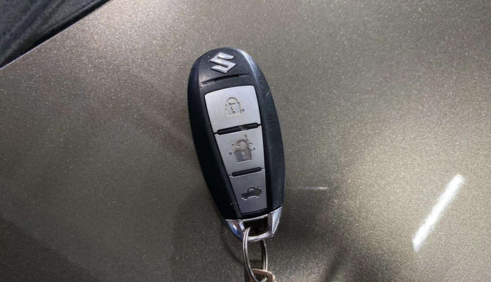 2021 Maruti Ciaz ALPHA 1.5 SHVS PETROL, Petrol, Manual, 50,644 km, Key Close Up