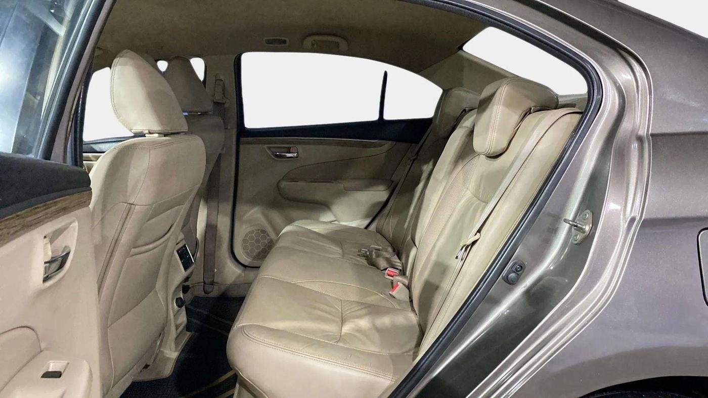 2021 Maruti Ciaz ALPHA 1.5 SHVS PETROL, Petrol, Manual, 50,644 km, Right Side Rear Door Cabin