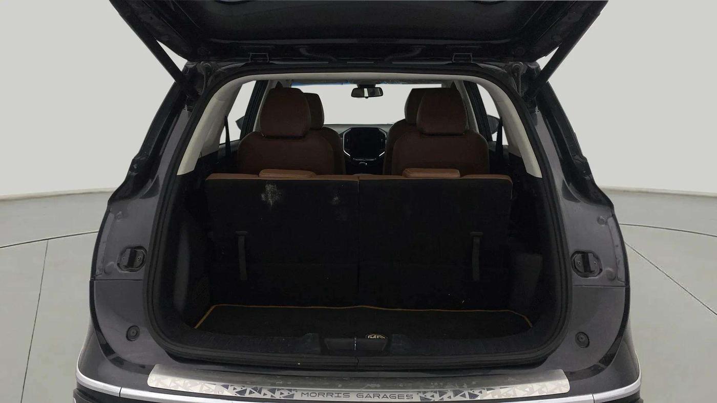 2020 MG HECTOR PLUS SHARP 1.5 PETROL TURBO DCT 6-STR, Petrol, Automatic, 61,912 km, Boot Open Zoomed View