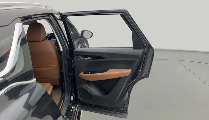 2020 MG HECTOR PLUS SHARP 1.5 PETROL TURBO DCT 6-STR, Petrol, Automatic, 61,609 km, RHS Rear Door