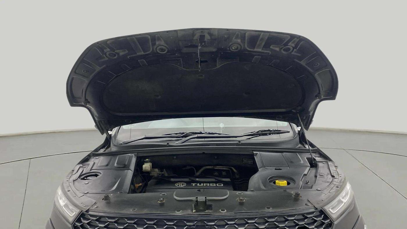 2020 MG HECTOR PLUS SHARP 1.5 PETROL TURBO DCT 6-STR, Petrol, Automatic, 61,912 km, Open Bonet
