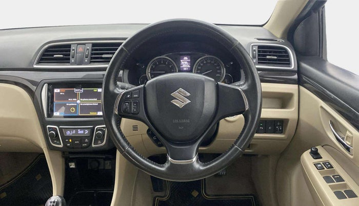 2016 Maruti Ciaz ZXI+, Petrol, Manual, 39,544 km, Steering Wheel Close Up