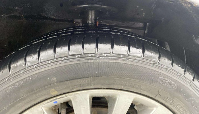2016 Maruti Ciaz ZXI+, Petrol, Manual, 39,544 km, Right Front Tyre Tread
