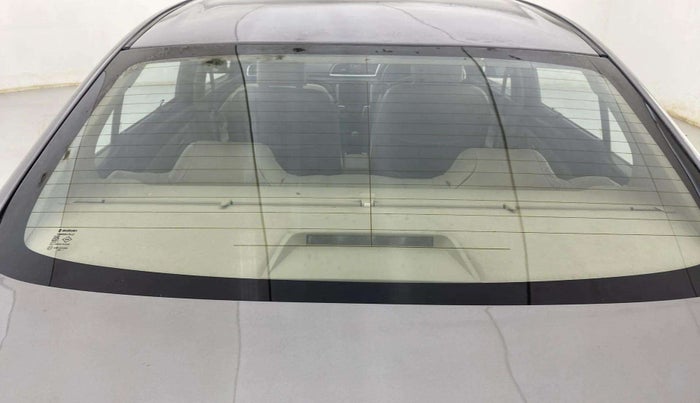 2016 Maruti Ciaz ZXI+, Petrol, Manual, 39,544 km, Rear Windshield