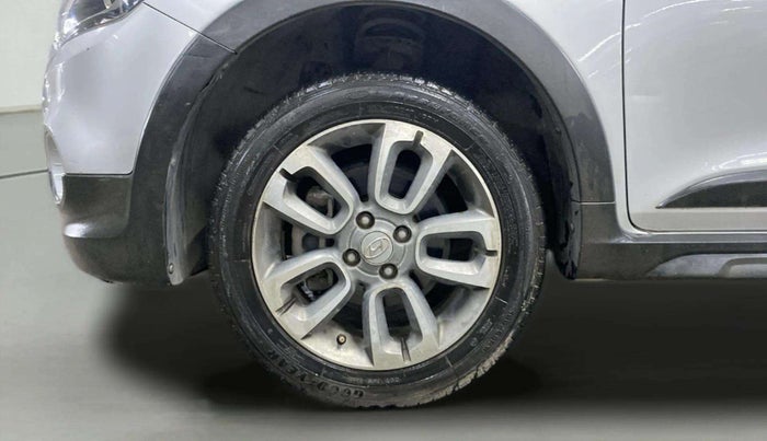 2017 Hyundai i20 Active 1.2 SX, Petrol, Manual, 23,119 km, Left Front Wheel