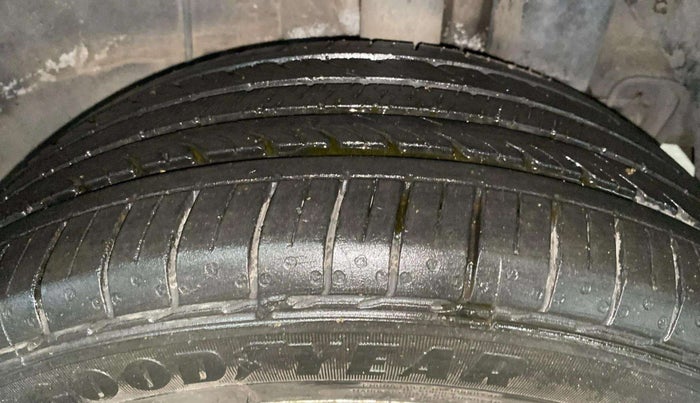 2017 Hyundai i20 Active 1.2 SX, Petrol, Manual, 23,119 km, Left Rear Tyre Tread