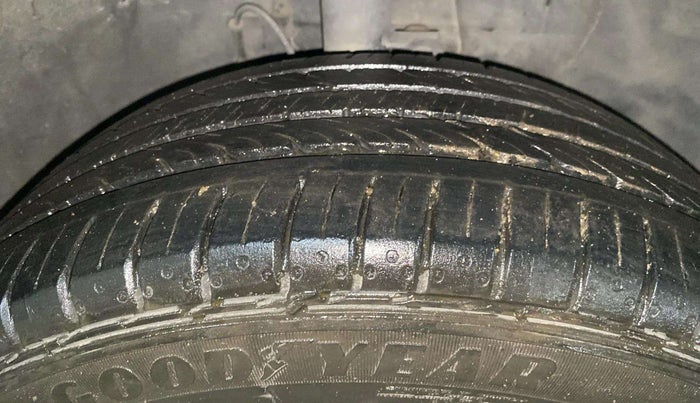 2017 Hyundai i20 Active 1.2 SX, Petrol, Manual, 23,119 km, Right Front Tyre Tread