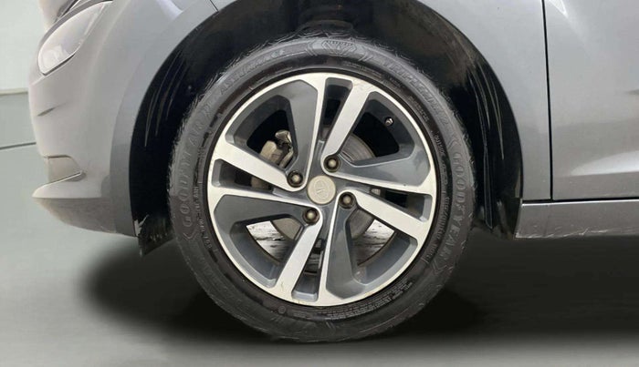 2021 Tata ALTROZ XZ DIESEL, Diesel, Manual, 48,940 km, Left Front Wheel