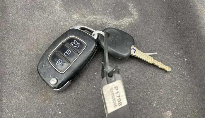 2020 Hyundai GRAND I10 NIOS MAGNA 1.2 KAPPA VTVT, Petrol, Manual, 50,743 km, Key Close Up
