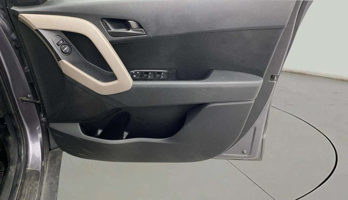 2017 Hyundai Creta E PLUS 1.6 PETROL, Petrol, Manual, 31,837 km, Driver Side Door Panels Control