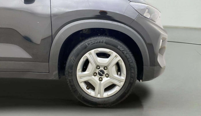 2022 KIA SONET HTK PLUS 1.2, Petrol, Manual, 22,916 km, Right Front Wheel
