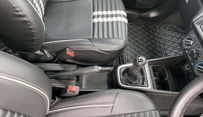 2021 Maruti Swift VXI, Petrol, Manual, 13,791 km, Gear Lever