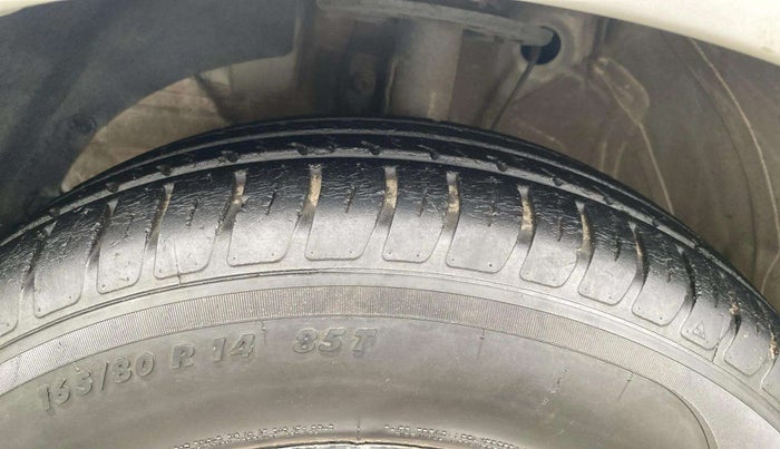 2021 Maruti Swift VXI, Petrol, Manual, 13,791 km, Left Front Tyre Tread