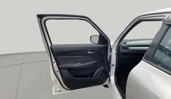2021 Maruti Swift VXI, Petrol, Manual, 13,791 km, LHS Front Door