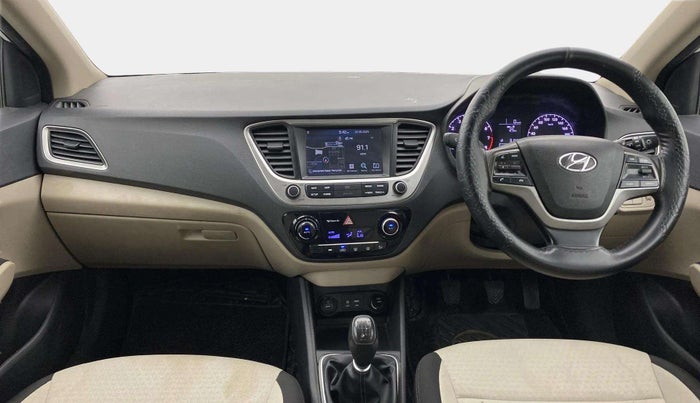 2018 Hyundai Verna 1.6 VTVT SX, Petrol, Manual, 1,19,844 km, Dashboard