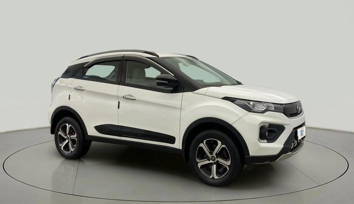 2022 Tata NEXON XZA PLUS DIESEL (L), Diesel, Automatic, 18,799 km, Right Front Diagonal