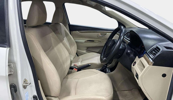 2022 Maruti Ciaz ZETA AT 1.5  SHVS PETROL, Petrol, Automatic, 20,727 km, Right Side Front Door Cabin