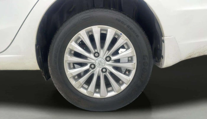 2022 Maruti Ciaz ZETA AT 1.5  SHVS PETROL, Petrol, Automatic, 20,727 km, Left Rear Wheel