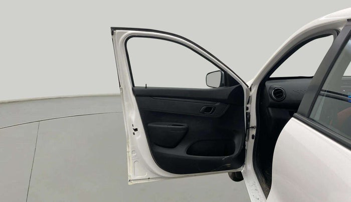 2022 Renault Kwid RXT 1.0, Petrol, Manual, 20,621 km, LHS Front Door