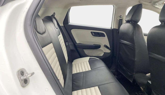 2021 Tata ALTROZ XE PETROL, Petrol, Manual, 34,306 km, Right Side Rear Door Cabin