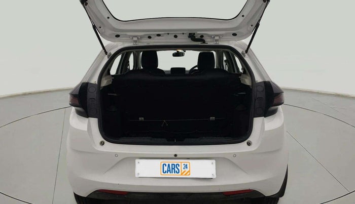 2021 Tata ALTROZ XE PETROL, Petrol, Manual, 34,306 km, Boot Inside