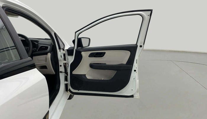 2021 Tata ALTROZ XE PETROL, Petrol, Manual, 34,306 km, RHS Front Door