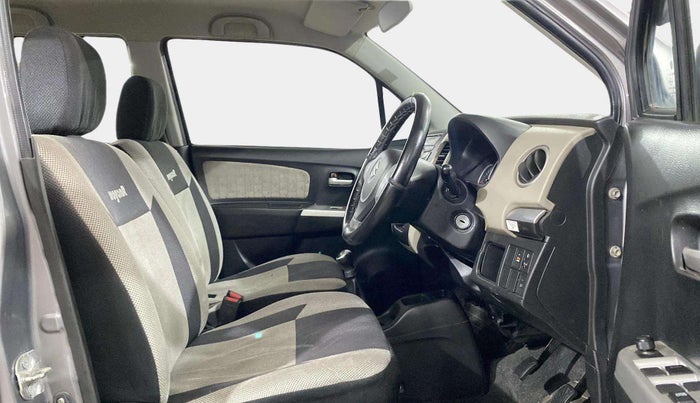 2014 Maruti Wagon R 1.0 VXI, Petrol, Manual, 8,260 km, Right Side Front Door Cabin